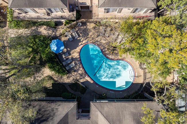 Pool 1 - Creole on Yorktown