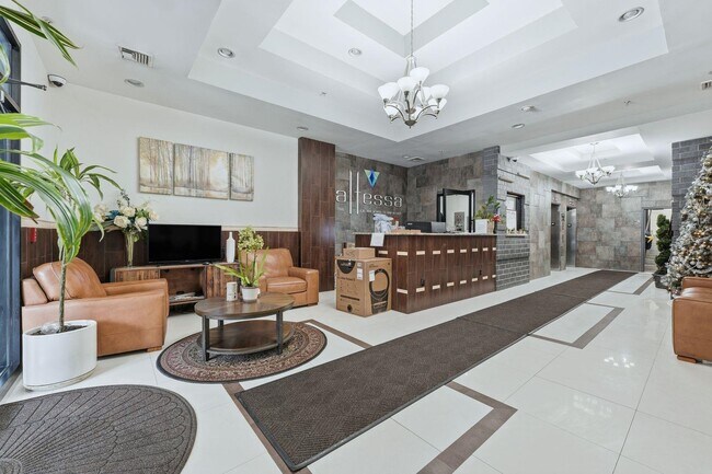 Photo - 809-815 22nd St Unit 503