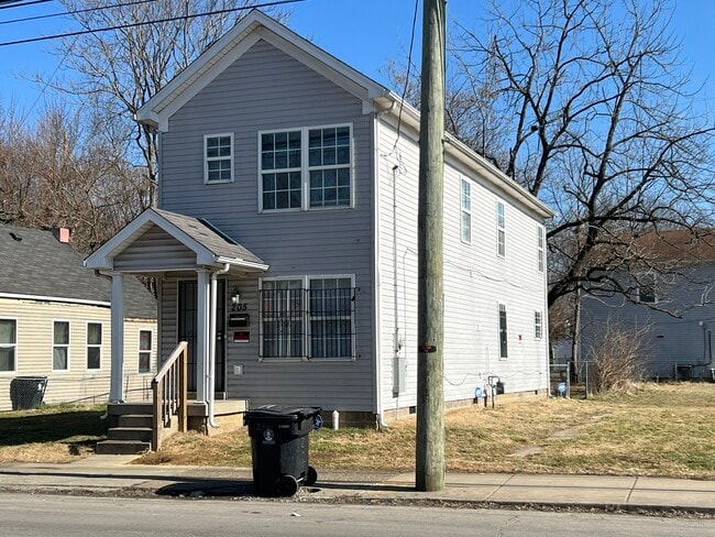 Photo - 205 N 26th St