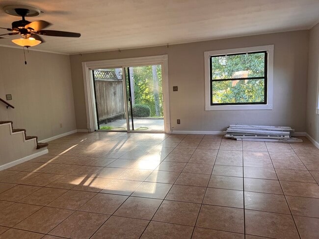 Photo - 2089 Pine Tree Dr Unit Apartment 50