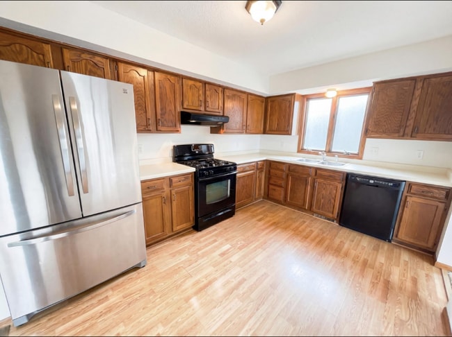 Photo - 14012 Underclift St NW