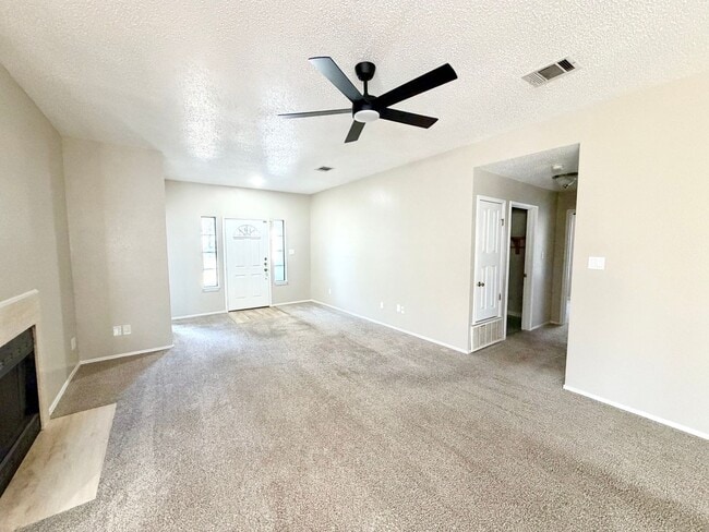 Photo - 3 Bedroom 2 Bath in Midway ISD