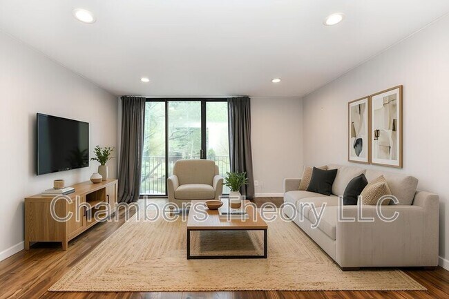 Photo - 11475 Washington Plaza W