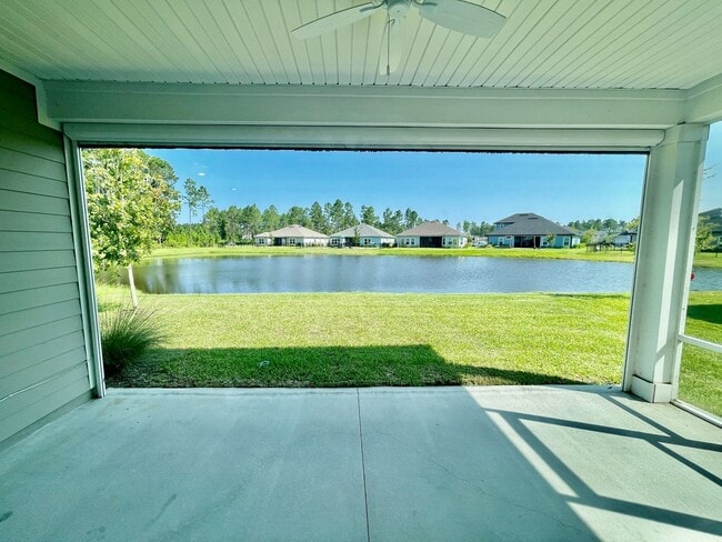 Photo - 75920 Saffron Ln