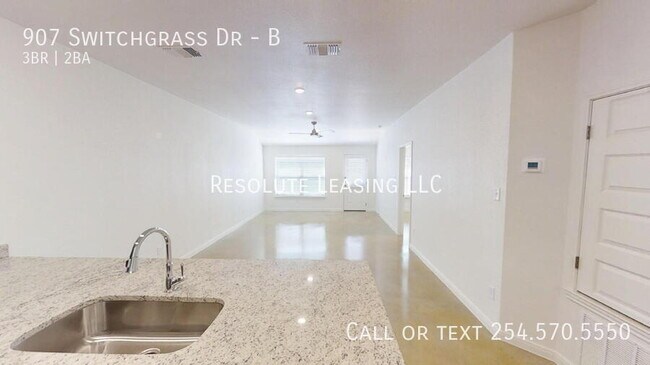 Photo - 907 Switchgrass Dr Unidad B