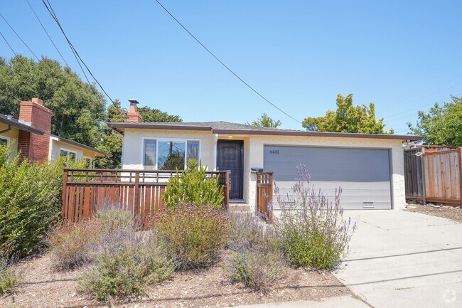 Building Photo - 3 Bedroom Home Available in East Richmond ...