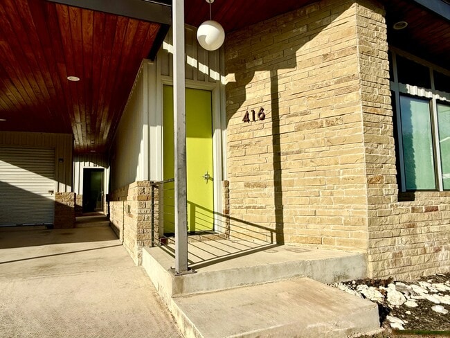 Photo - 416 Starlight Vlg Lp