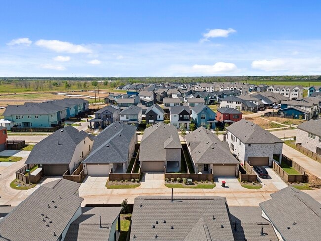 Building Photo - 3353 City Heart Ave