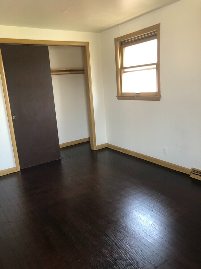 Photo - 7429 W Beckett Ave Unit Upper