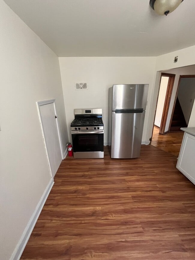Photo - Modern 3BR/2BA Two-Level Unit in the Heart of the Lower East Side - FREE MOVING SERVICES WITH A S...