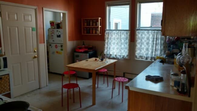 Photo - 270 Broadway Unit 3