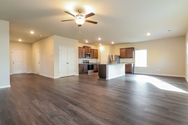 Photo - 4959 Bill Gardner Pkwy