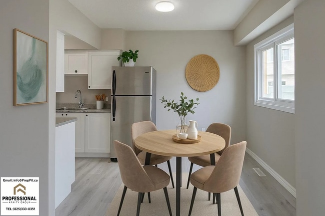 Photo - 124 Centennial Crt NW