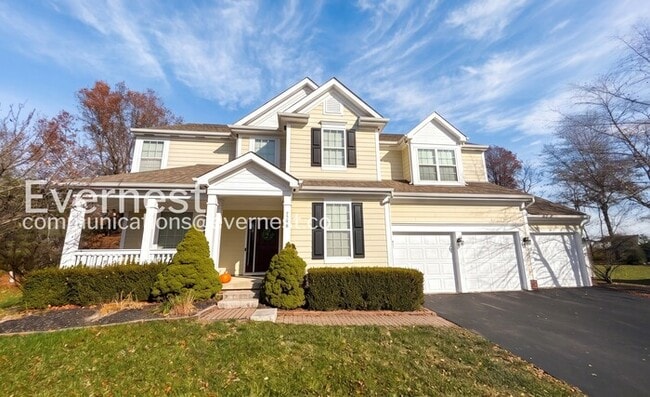 Building Photo - 7388 Upper Clarenton Dr N