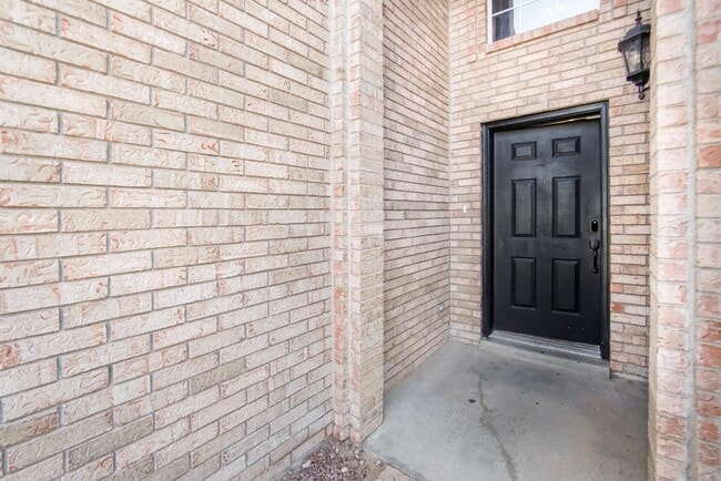 Photo - 918 Calle Cumbre Ct
