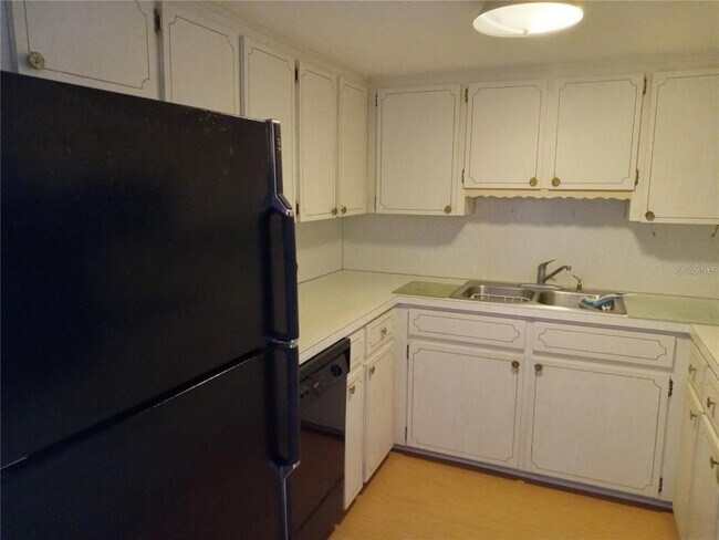 Photo - 2462 Brazilia Dr Unit 64