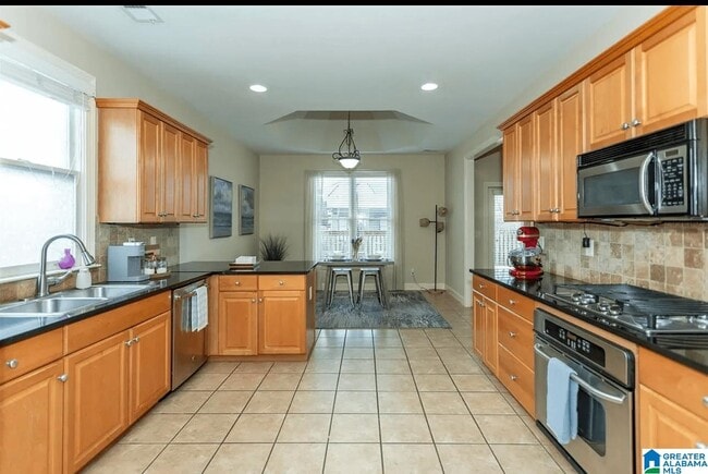 Photo - 2107 Southbridge Ct
