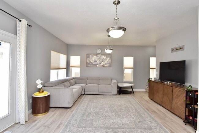 Photo - Great 4 Bedroom 3 Bath Home in South Jordan in Amazing HOA Community!