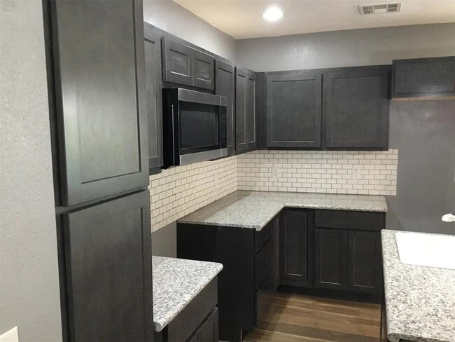 Photo - 1628 NE 12th St