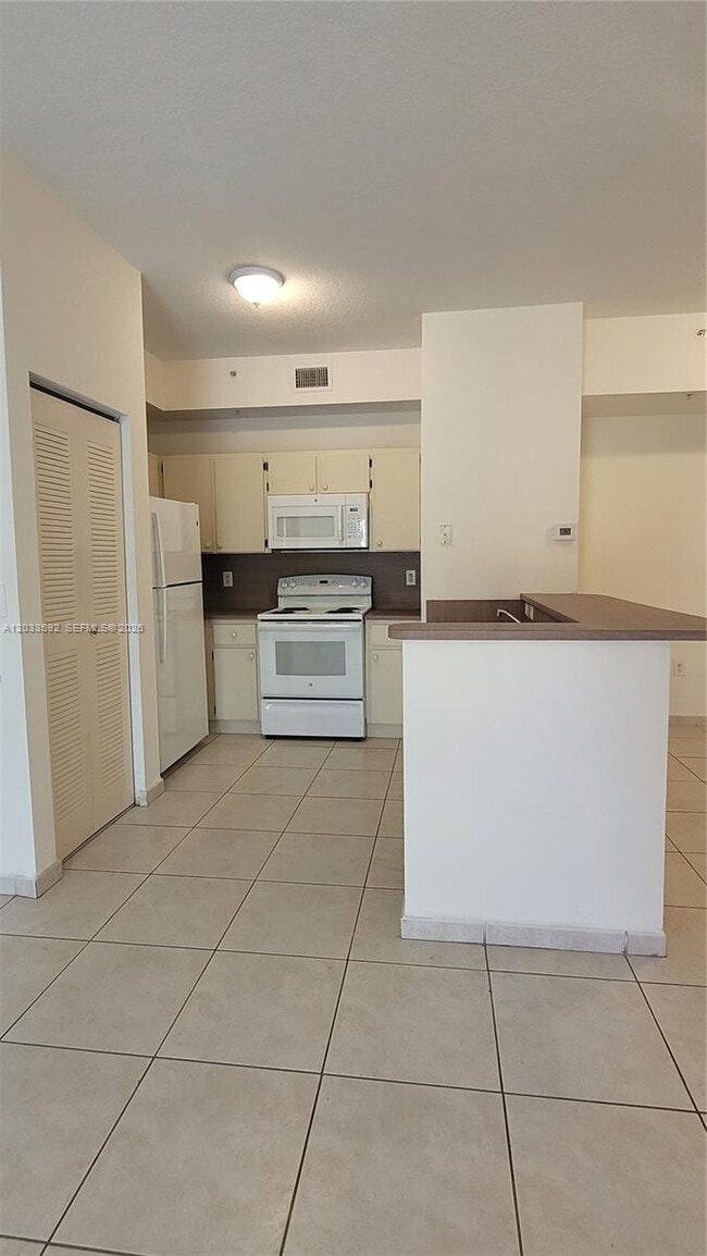 Photo - 7280 NW 114th Ave Unit 205-8