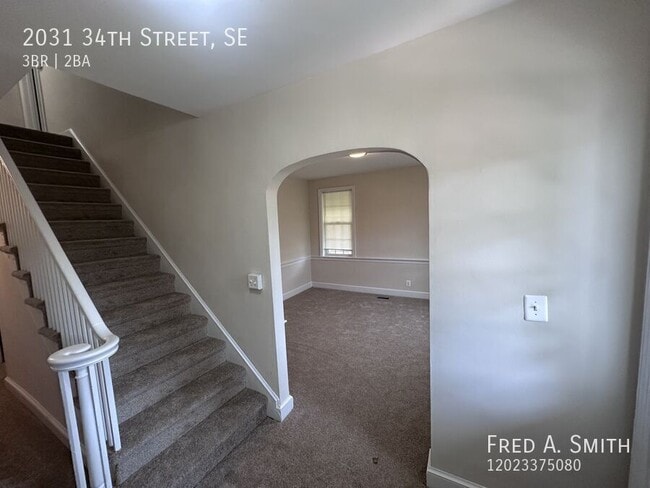 Photo - 2031 34th St SE