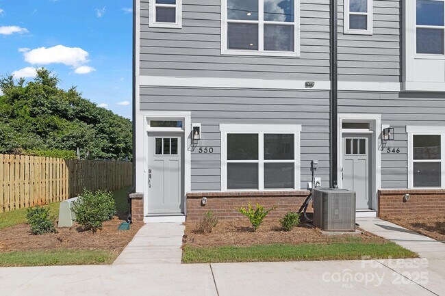 Photo - 550 Beatties Ford Rd