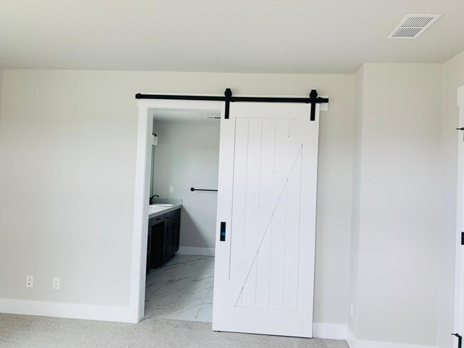 Photo - 7149 SE Bristletail Ln