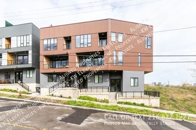 Photo - 404 Jefferson Ave
