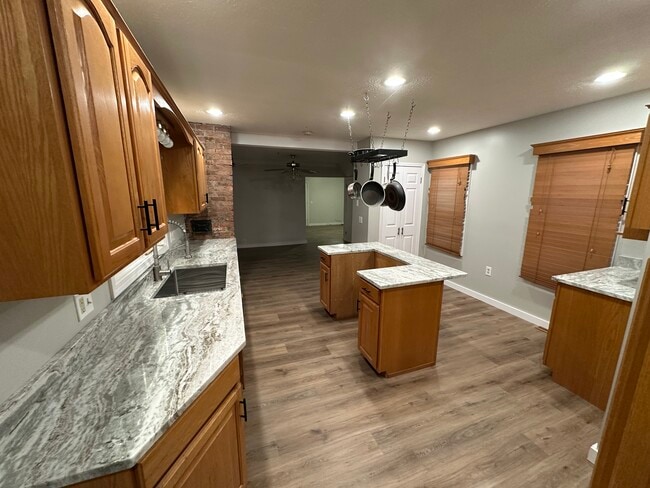 Kitchen - 260 Jefferson Ave Unit 2