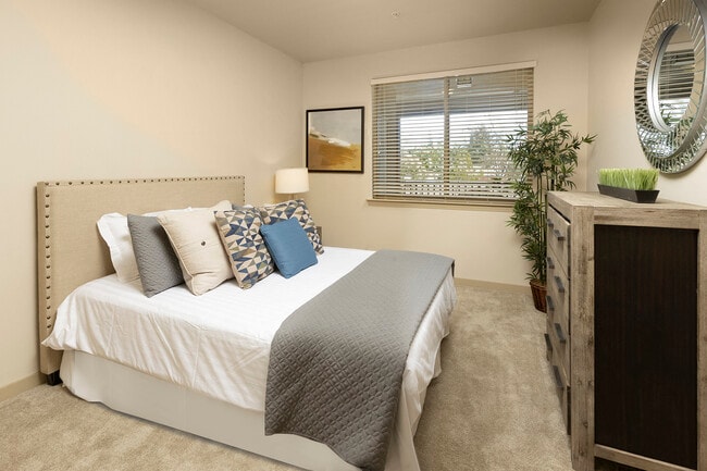 Photo - 55+ FountainGlen  Jacaranda