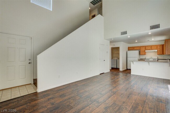 Photo - 5003 Groveland Ave