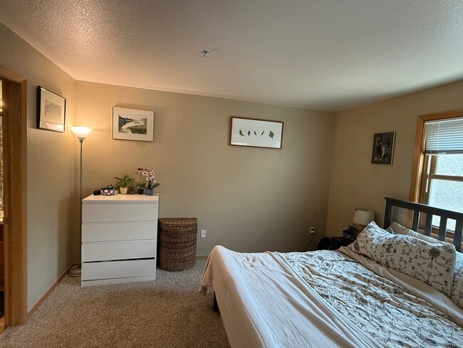 Photo - 2990 Shadow Creek Dr Unit 106