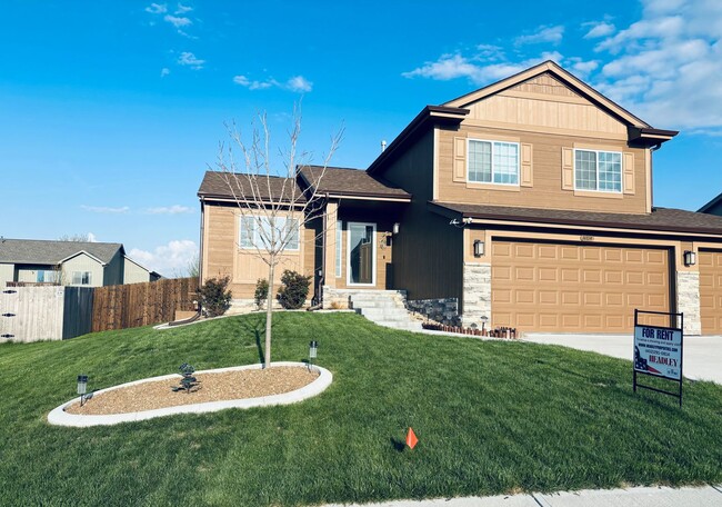 Exceptional 3 Bed, 2.5 Bath Home in Bellev... - Exceptional 3 Bed, 2.5 Bath Home in Bellev...