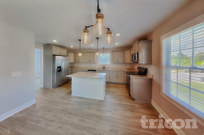 508 Macy Lynn Dr