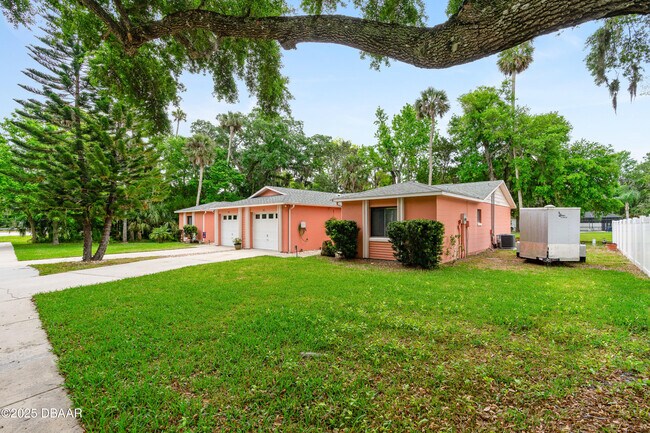 Photo - 802 Acorn Ln