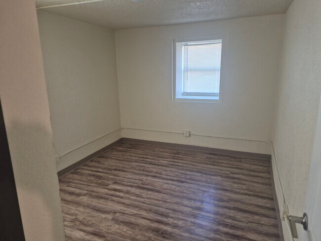 South Creek Apartments