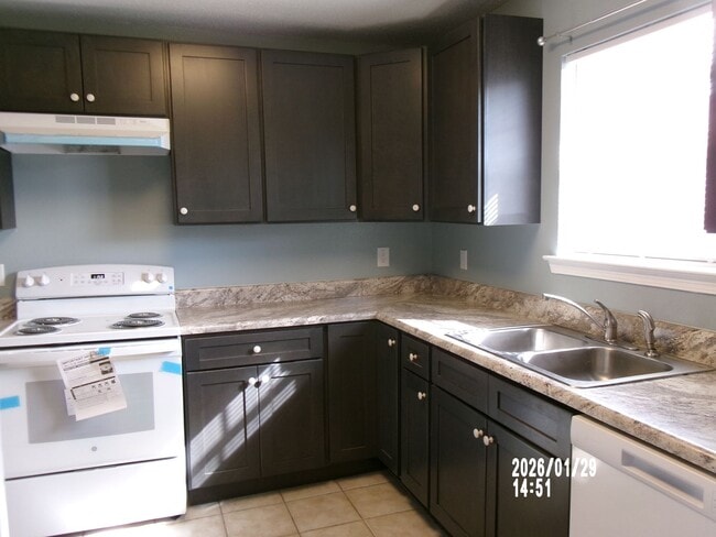 Photo - 3BR/1.5BA Single Family Home in Gulfport.  Rent $1,200