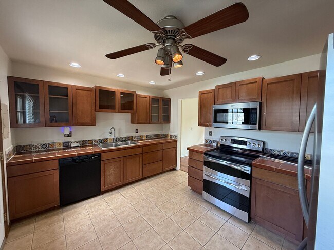 1150 Mt Werner Cir
