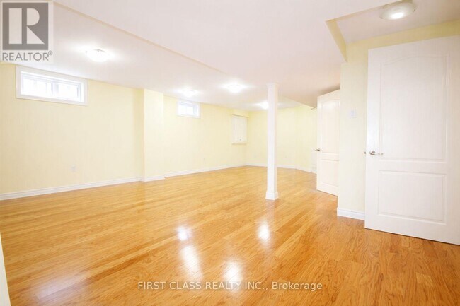 Photo - 27 Glenbury Dr