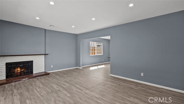 Photo - 9540 Debra Ave