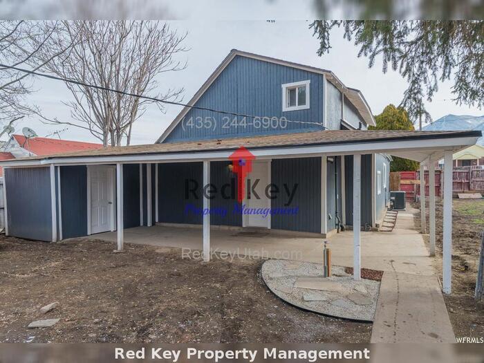 Photo - 3rd St Triplex Unit A