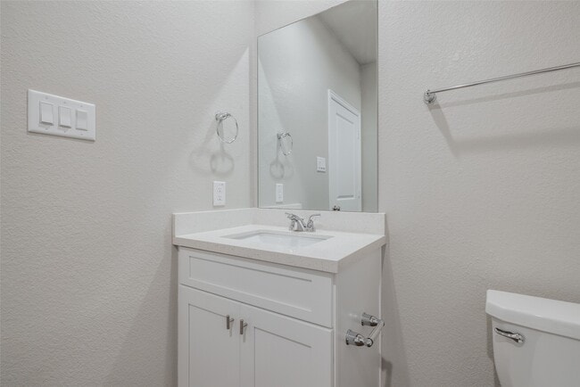 Photo - 137 Pk Pl Cir Unit A