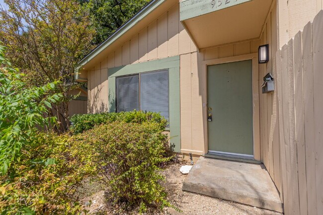Photo - 9524 Quail Village Ln