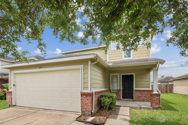 Photo - 8210 Radial Ct House