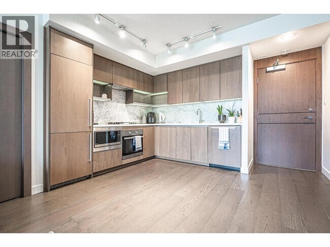 Photo - 68 Smithe St Unit 1121