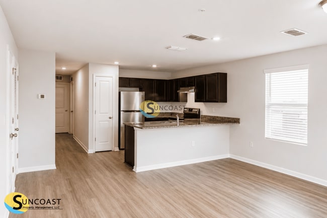 Photo - 6534 Sweetbay Ln Unit 101