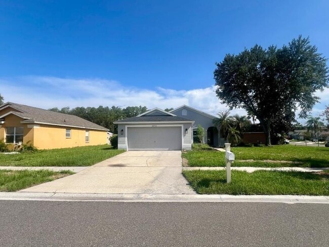 Building Photo - 30936 Burleigh Dr