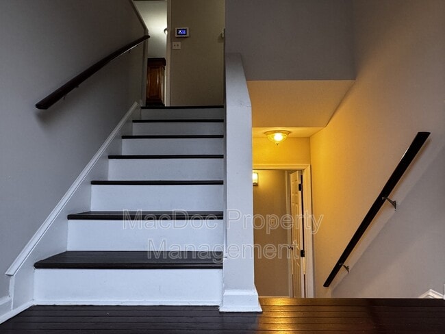 Photo - 7301 Drew Ln