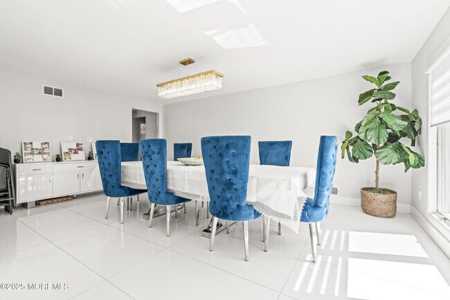 Photo - 24 Valley Forge Rd