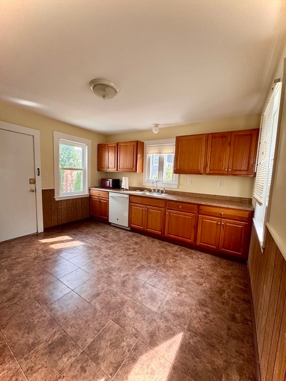 Photo - 57 Adams Ave